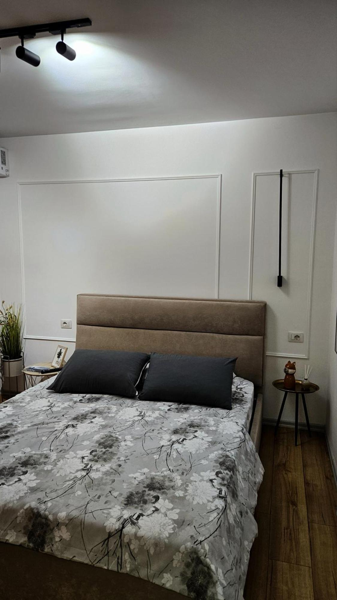 Coco'S Apartment Тирана Екстериор снимка